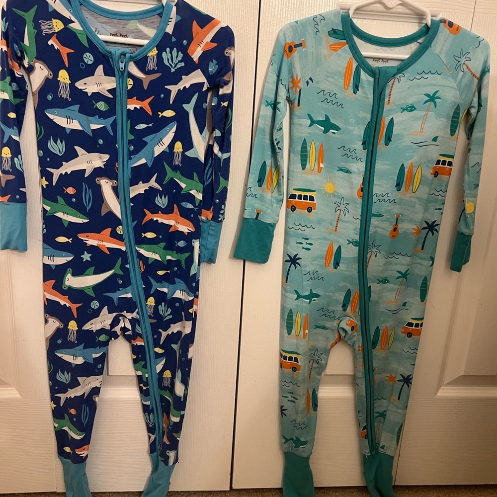 Little sleepies 18-24 bundle